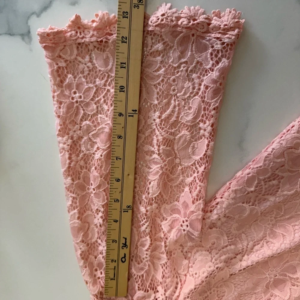 Miholl coral/pink lace top in size small - Picture 9 of 10